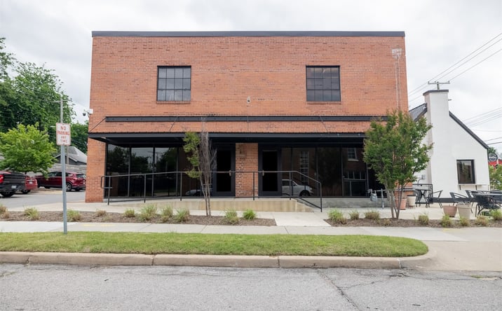 Pictures of Office, Retail property located at 1207 S Lewis Avenue, Tulsa, OK 74104 for lease - image #1