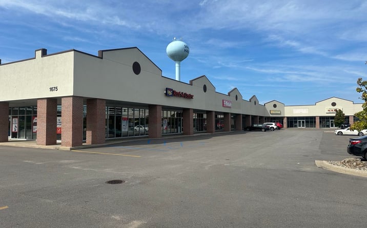 Pictures of Retail, Office property located at 1675 Phoenix Street D, South Haven, MI 49090 for lease - image #1