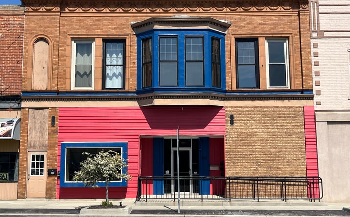 Pictures of Retail, Restaurant, Special Purpose property located at 120 North Main Street, Churubusco, IN 46723 for lease - image #1