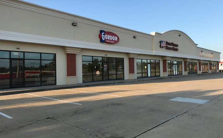 Pictures of Special Purpose property located at 2509 MISSOURI BOULEVARD, Jefferson City, MO 65109 for lease - image #1