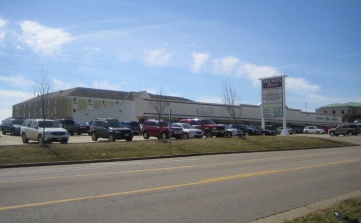 Pictures of Special Purpose property located at 3501 W TRUMAN BOULEVARD, Jefferson City, MO 65109 for lease - image #1