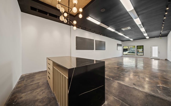 Pictures of Retail, Office, Special Purpose property located at 10618 MAGNOLIA BLVD, NORTH HOLLYWOOD, CA 91601-4052 for lease - image #1