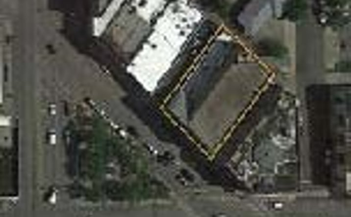 Pictures of Retail, Industrial property located at 1209 N Milwaukee Ave, Chicago, IL 60642 for lease - image #1