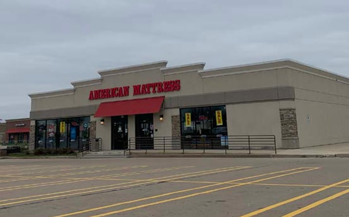 Pictures of Retail property located at 7570 Barrington Rd, Hanover Park, IL 60133 for lease - image #1