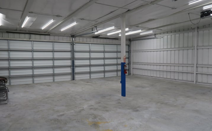 Pictures of Industrial property located at 5715 Star Ln, Houston, TX 77057 for lease - image #1