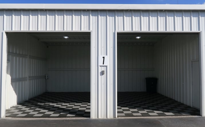 Pictures of Industrial property located at 5711 Star Ln, Houston, TX 77057 for lease - image #1
