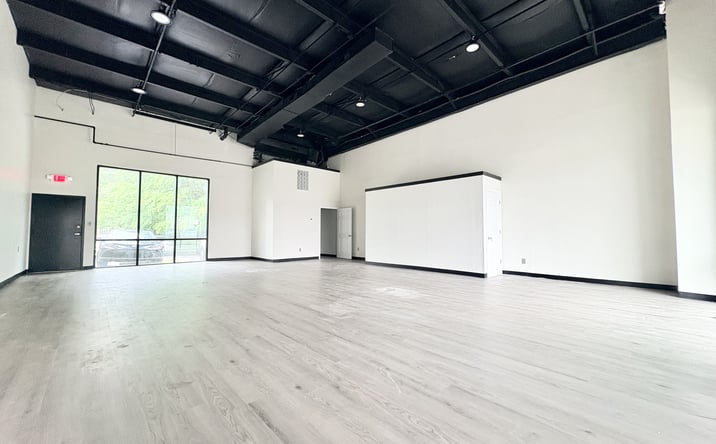 Pictures of Retail property located at 2117 SHORTER AVE SW, ROME, GA 30165-2017 for lease - image #1