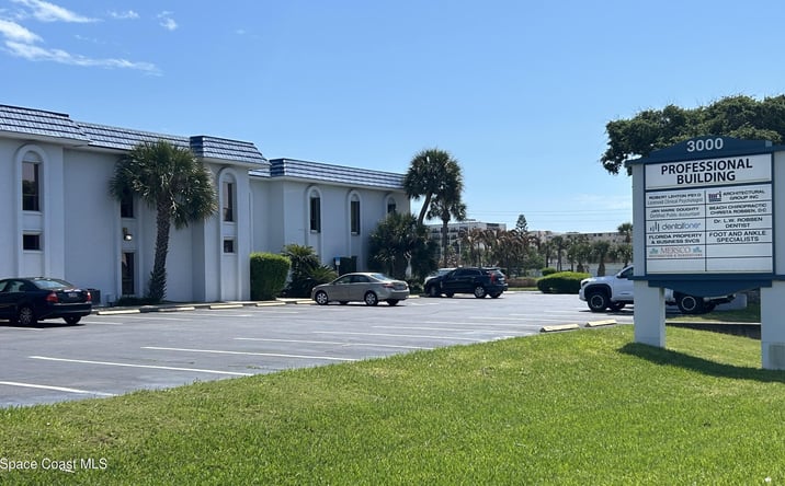 Pictures of Office property located at 3000 N Atlantic Avenue 101, Cocoa Beach, FL 32931 for lease - image #1