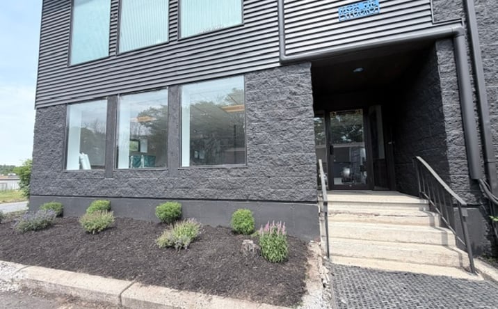 Pictures of Retail, Office, Industrial property located at 400 Riverside Street, Portland, ME 04103 for lease - image #1