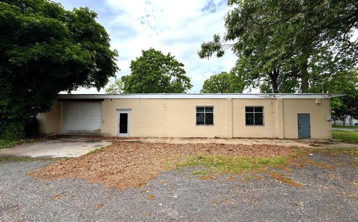 Pictures of Special Purpose property located at 407 Southwest Boulevard, Buena, NJ 08326 for lease - image #1