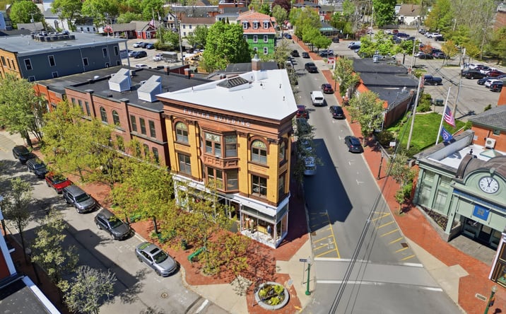 Pictures of Retail, Office property located at 45 MAIN ST, AMESBURY, MA 01913-2823 for lease - image #1