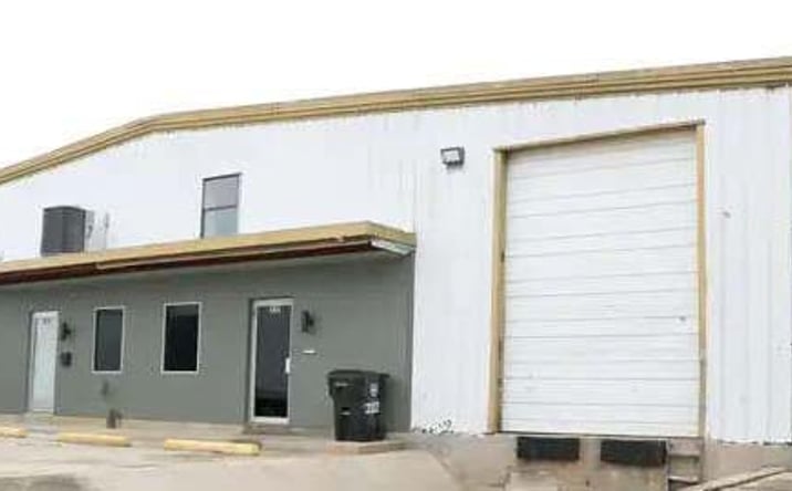 Pictures of Industrial property located at 202 Harbor Circle, New Orleans, LA 70126 for lease - image #1