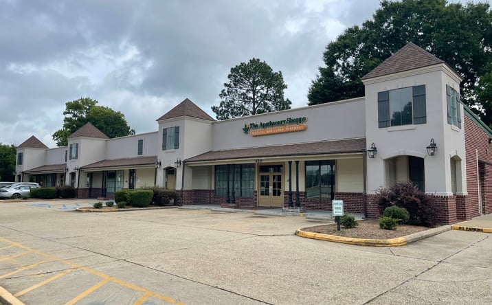 Pictures of Retail, Office property located at 620 GUILBEAU RD, LAFAYETTE, LA 70506-8709 for lease - image #1
