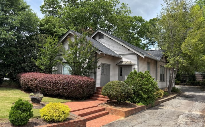 Pictures of Office property located at 116 West Stone Avenue, Greenville, SC 29609 for lease - image #1