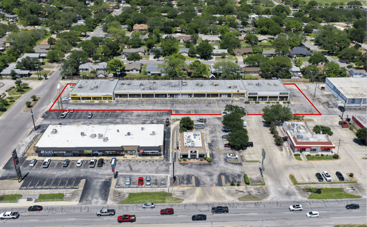 Pictures of Retail property located at 6883 BANDERA RD, SAN ANTONIO, TX 78238-1359 for lease - image #1