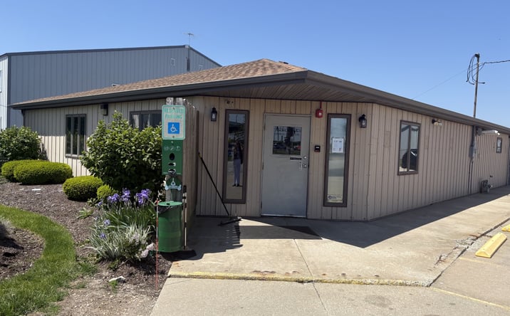 Pictures of Office, Industrial property located at 103 INDUSTRIAL DR, MINOOKA, IL 60447-9558 for lease - image #1