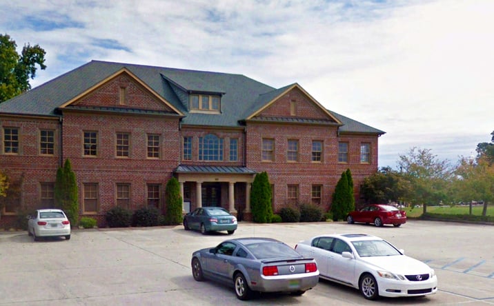 Pictures of Office property located at 919 Sharit Avenue, Gardendale, AL 35071 for lease - image #1