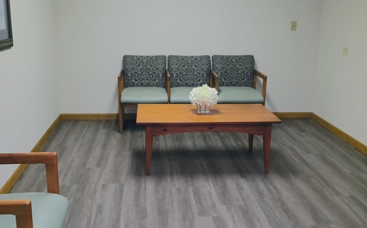 Pictures of Office property located at 141 TRYON RD, RUTHERFORDTON, NC 28139 for lease - image #1
