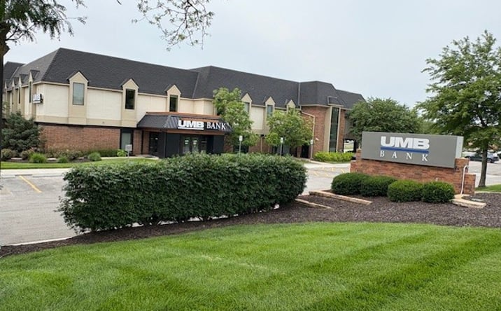 Pictures of Office property located at 15301 W. 87th Street Parkway, Lenexa, KS 66219 for lease - image #1