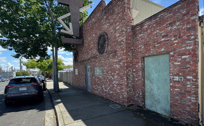 Pictures of Retail property located at 2368 Pacheco Blvd, Martinez, CA 94553 for lease - image #1