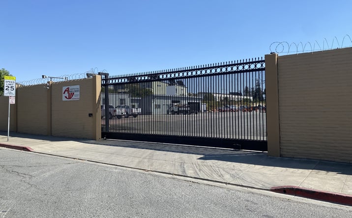 Pictures of Land property located at 966 81st Avenue, Oakland, CA 94621-2512 for lease - image #1