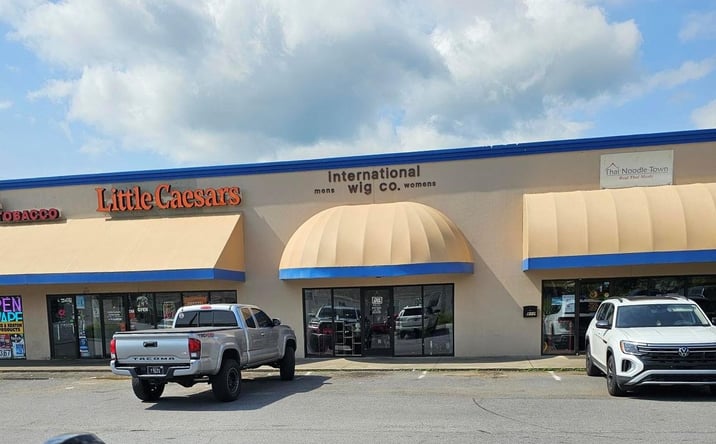 Pictures of Retail property located at 800 Stonegate Rd, Kingsport, TN 37660 for lease - image #1