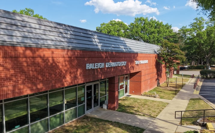 Pictures of Office property located at 800 Springfield Commons Drive, Raleigh, NC 27609 for lease - image #1