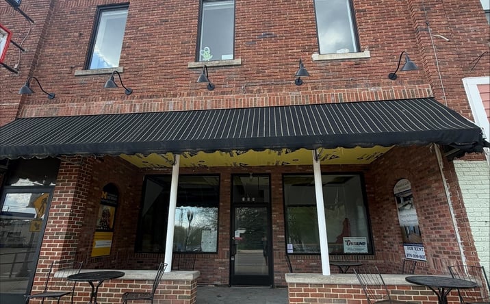 Pictures of Retail property located at 109 W Main St, Pinckney, MI 48169 for lease - image #1