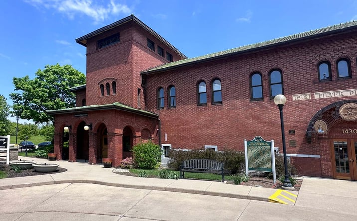 Pictures of Office property located at 1430 Monroe Avenue NW, Grand Rapids, MI 49505-4680 for lease - image #1