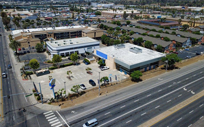 Pictures of Office, Retail property located at 506 W Washington Ave, Escondido, CA 92025 for lease - image #1