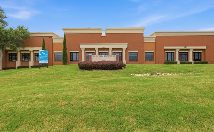 Pictures of Office property located at 4550 Texas 360, Grapevine, TX 76051 for lease - image #1