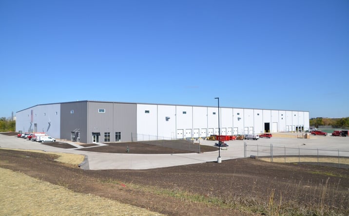 Pictures of Industrial property located at 7825 18TH ST SW, CEDAR RAPIDS, IA 52404 for lease - image #1
