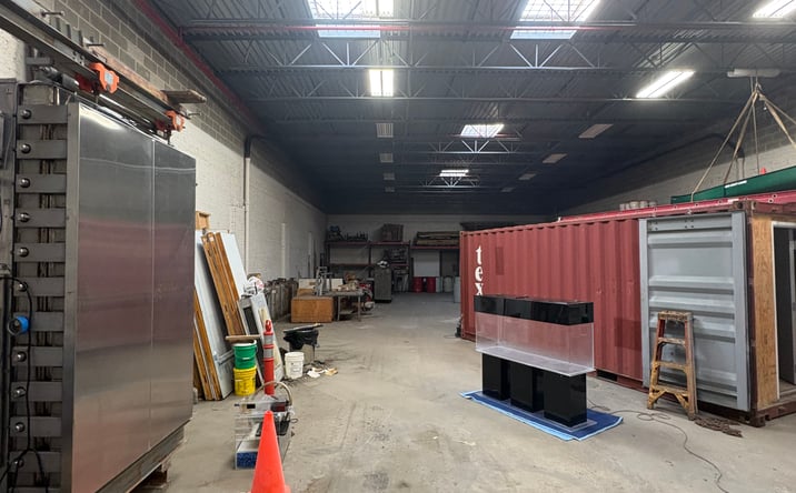 Pictures of Industrial property located at 4429 W Kinzie Street, Chicago, IL 60624 for lease - image #1