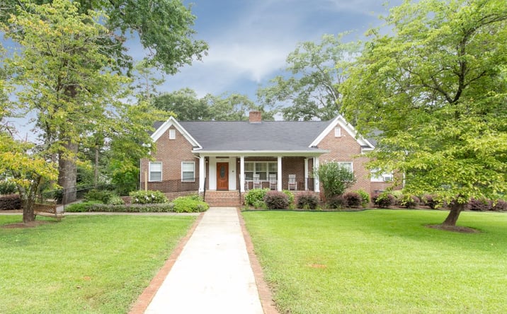 Pictures of Office, Special Purpose property located at 173 South Lee Street, Forsyth, GA 31029 for lease - image #1