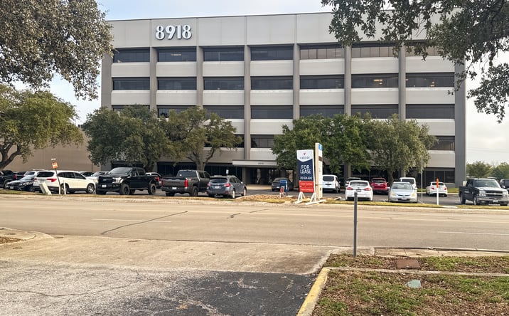 Pictures of Office property located at 8918 TESORO DR, San Antonio, TX 78217 for lease - image #1