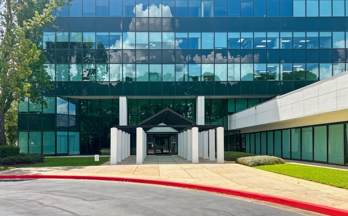 Pictures of Office property located at 1110 MONTLIMAR DR, Suite 902, Mobile, AL 36609 for lease - image #1