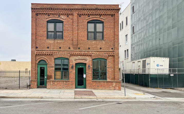 Pictures of Office property located at 2020 Eye St. 1st Floor, Bakersfield, CA 93301 for lease - image #1