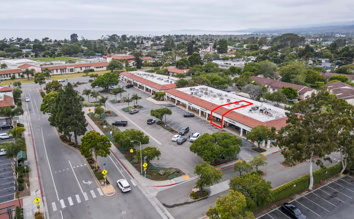 Pictures of Retail, Restaurant property located at 1039 Casitas Pass Road, Carpinteria, CA 93013 for lease - image #1