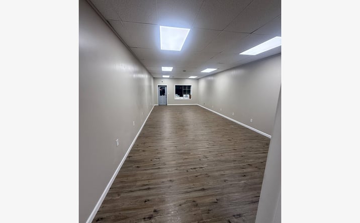 Pictures of Special Purpose property located at 1726 South Raccoon Road, Youngstown, OH 44515 for lease - image #1