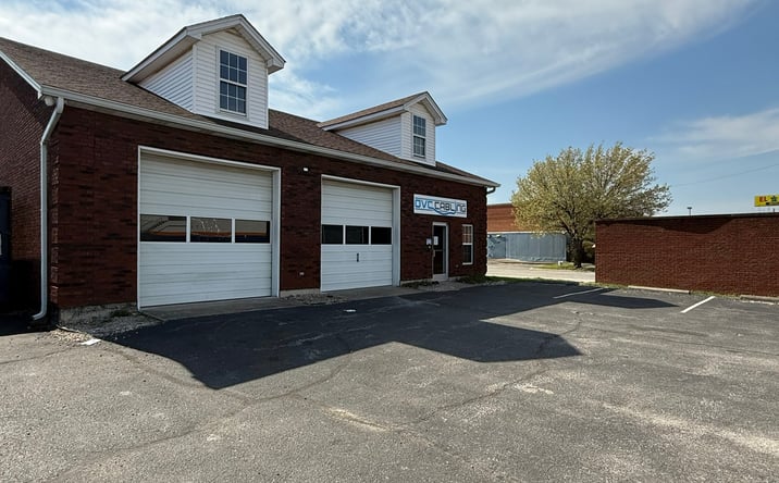 Pictures of Retail, Industrial property located at 1425 Cedar St, Clarksville, IN 47129 for lease - image #1