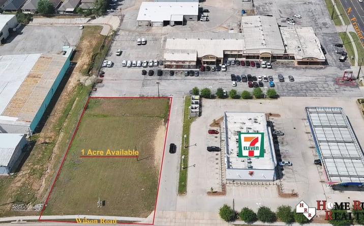 Pictures of Land property located at Wilson Rd at N. Frazier St, Conroe, TX 77301 for lease - image #1