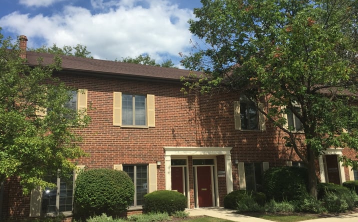Pictures of Office property located at 1440 MAPLE AVE, LISLE, IL 60532-4136 for lease - image #1