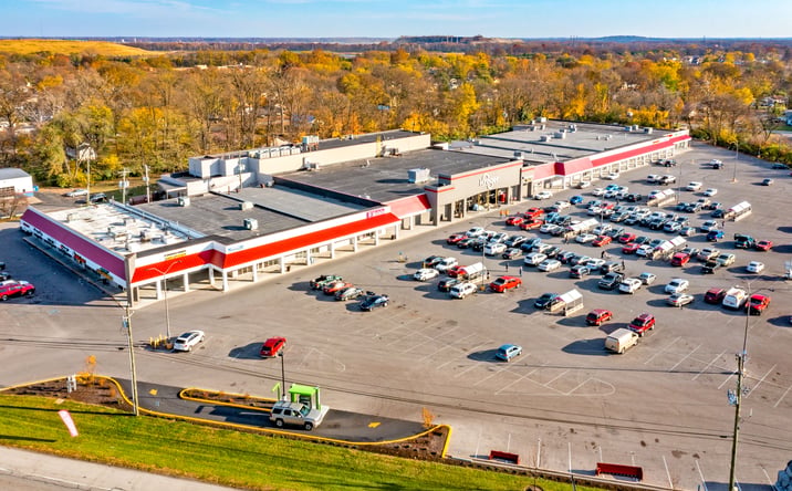 Pictures of Retail property located at 3385 Kentucky Ave, Indianapolis, IN 46221 for lease - image #1