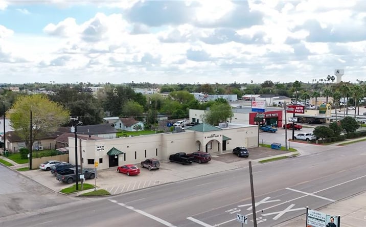 Pictures of Office, Retail property located at 122 N Alamo, Alamo, TX 78516 for lease - image #1