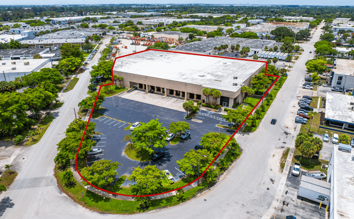 Pictures of Industrial property located at 1120 NW 165th Street, Miami, FL 33169 for lease - image #1