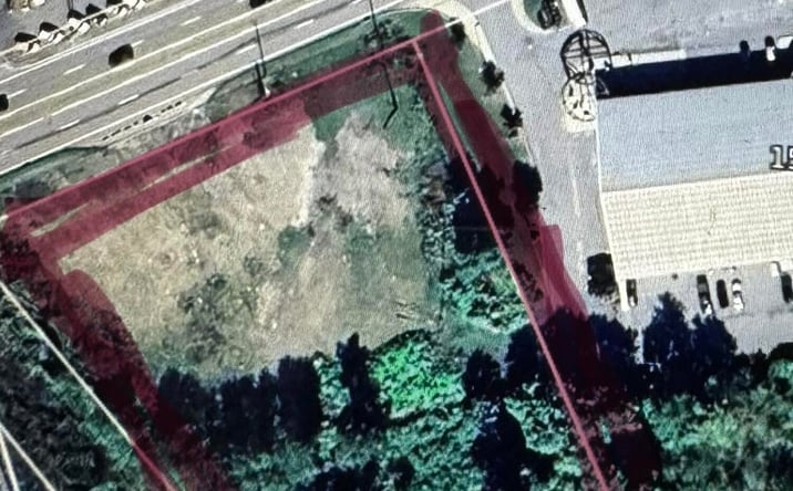 Pictures of Land property located at SCRANTON CARBONDALE HWY, DICKSON CITY, PA 18519 for lease - image #1