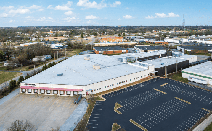 Pictures of Industrial property located at 11700 DUNLAP INDUSTRIAL BLVD, MARYLAND HEIGHTS, MO 63043-3429 for lease - image #1