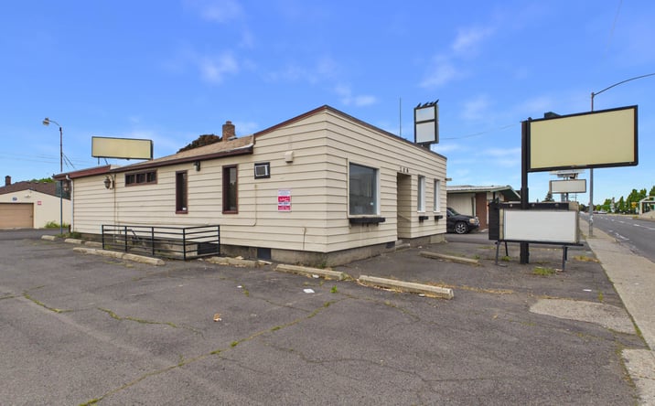 Pictures of Retail property located at 206 East Wellesley Avenue, Spokane, WA 99207 for lease - image #1