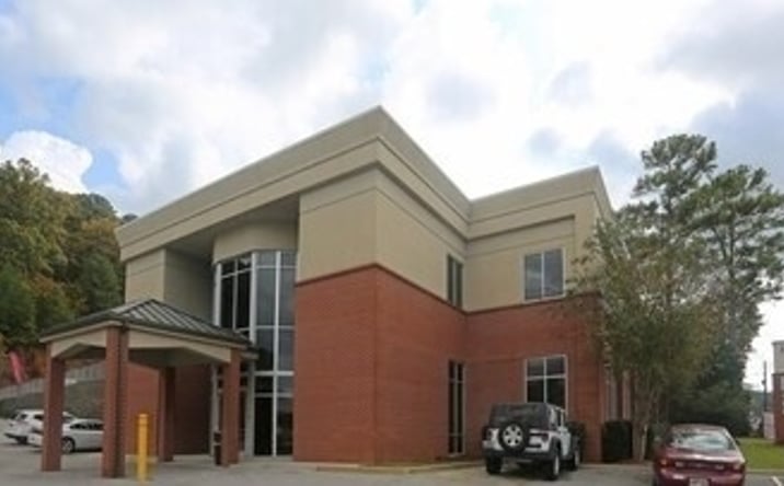 Pictures of Office property located at 224 1st St N, Alabaster, AL 35007 for lease - image #1