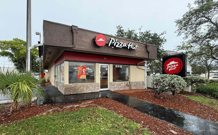 Pictures of Retail, Restaurant property located at 12699 NE 6th Avenue, North Miami, FL 33161 for lease - image #1